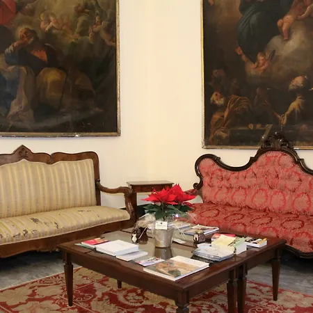 Casa Tolentino Konukevi Napoli